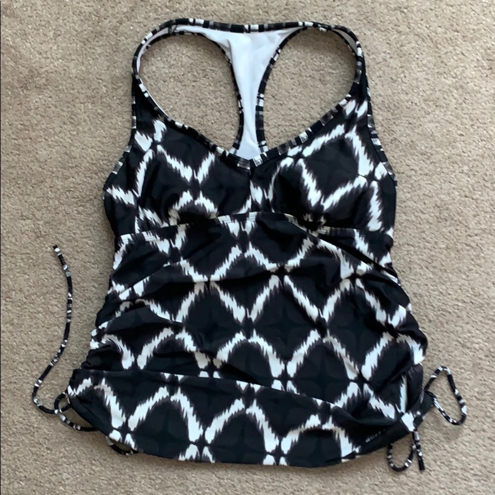 Maternity bathing suit top